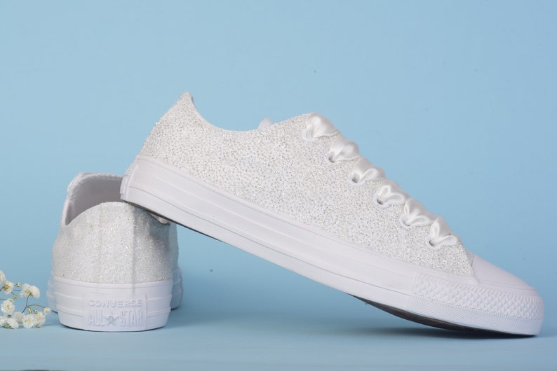 Elfenbein Glitzer Hochzeit Schuhe für die Braut, Elfenbein Glitzer Converse für die Braut, Ehrfürchtige Brautschuhe für Zielhochzeit Bild 5