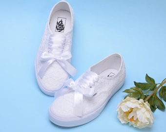 Zapatillas Vans de novia, Vans personalizadas para boda, zapatillas Vans a medida, zapatillas Vans con encaje, Vans auténticas para novias