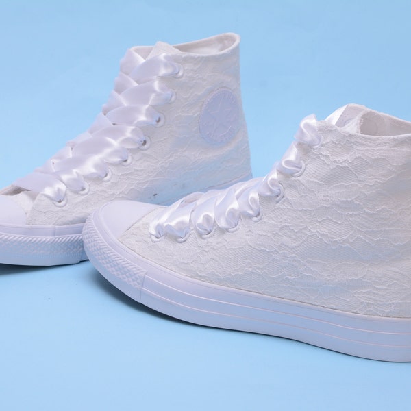 High Top Wedding Converse for bride, White Lace Converse high top, Bridal Converse, Wedding All stars, Wedding Chuck Taylor, Custom Converse