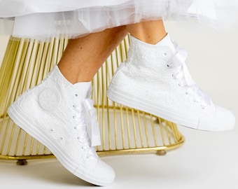 Converse hautes blanches scintillantes pour mariée, baskets personnalisées pour mariage Chaussures pour mariée personnalisées