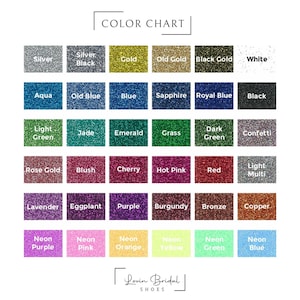 Pu&ograve; includere: Tabella colori che mostra 24 diversi colori di glitter per scarpe. I colori includono argento, oro, nero, bianco, acquamarina, blu, zaffiro, blu reale, verde chiaro, giada, smeraldo, erba, verde scuro, oro rosa, blush, ciliegia, rosa acceso, rosso, lavanda, melanzana, viola, bordeaux, bronzo, rame, viola neon, rosa neon, arancione neon, giallo neon, verde neon e blu neon.