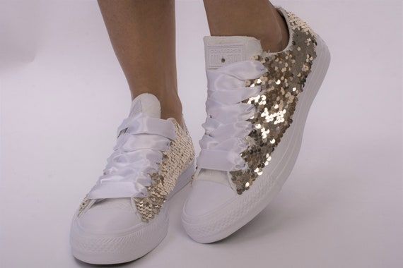 gold sparkly converse