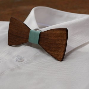 Personalized wood bow tie for man kid or teen boy, custom unique Holiday gift with name, date or quote image 6