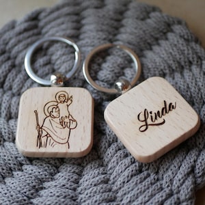 Saint Christopher keychain, personalized wood keyring gift, custom engraved wood  accessory with patron Saint of Travellers
