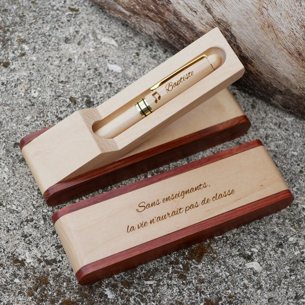 Plumier porte-stylo et son stylo en bois à personnaliser, cadeau personnalisable gravé Fête des Mères et Pères, prénom et message inspirant