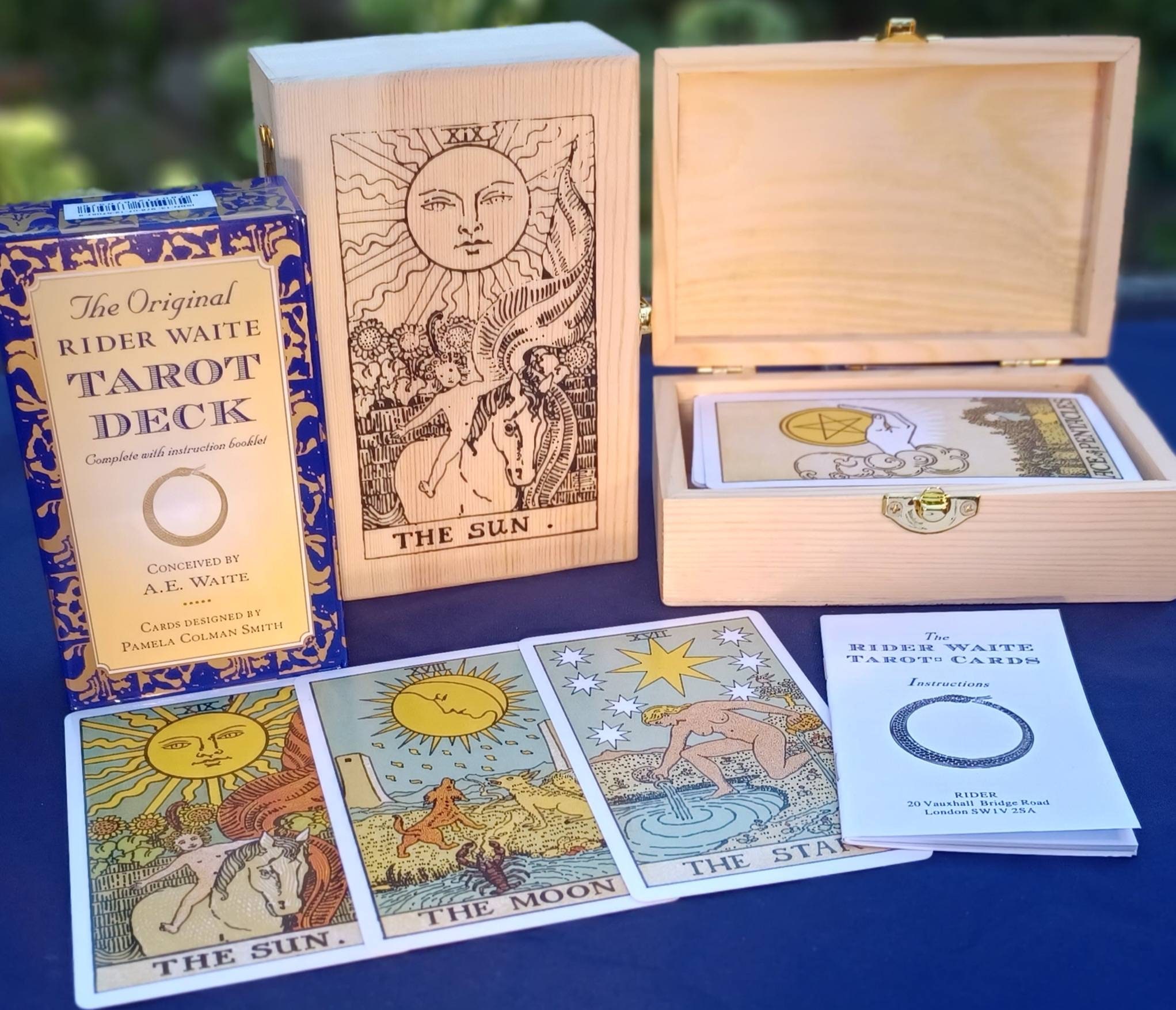 Binnan 78 Pièces Jeu de Tarot 78 Cartes a Jouer (1 Set) pour Le débutant  Deck Vintage 78 Cartes de Tarot