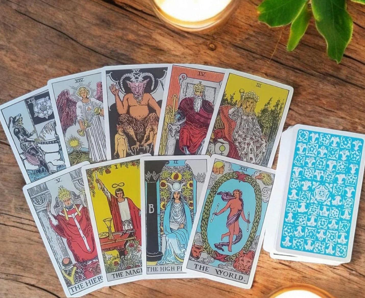 Tarot Card Deck Gift Set – 78 Cards, Book, Bag, and Handcrafted Box – Perfect Christmas Gift for Her