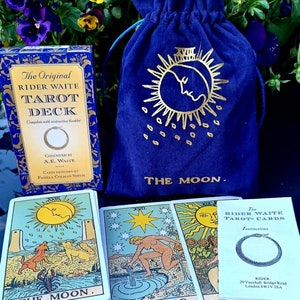 Cartes de tarot et guide du jeu de tarot original, 78 cartes dont du velours, pochette doublée de satin