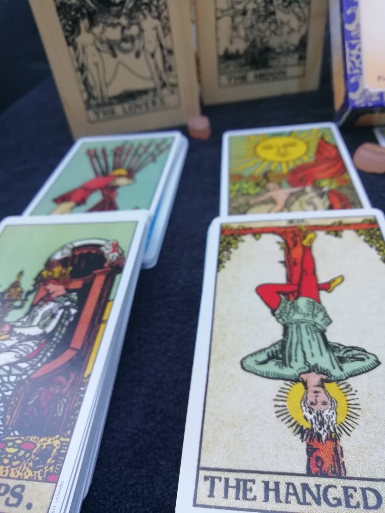 Tarot Card Deck Gift Set – 78 Cards, Book, Bag, and Handcrafted Box – Perfect Christmas Gift for Her