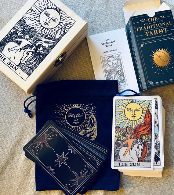 Zqkimzi Mazzo di tarocchi, 78 vecchio stile Tarocchi Deck, Tarocchi carte mazzo libro, Edizione inglese Tarocchi Deck, Fortune Telling Book, Tarocchi Enthusiasts Deck, Principianti Tarocchi Carte
