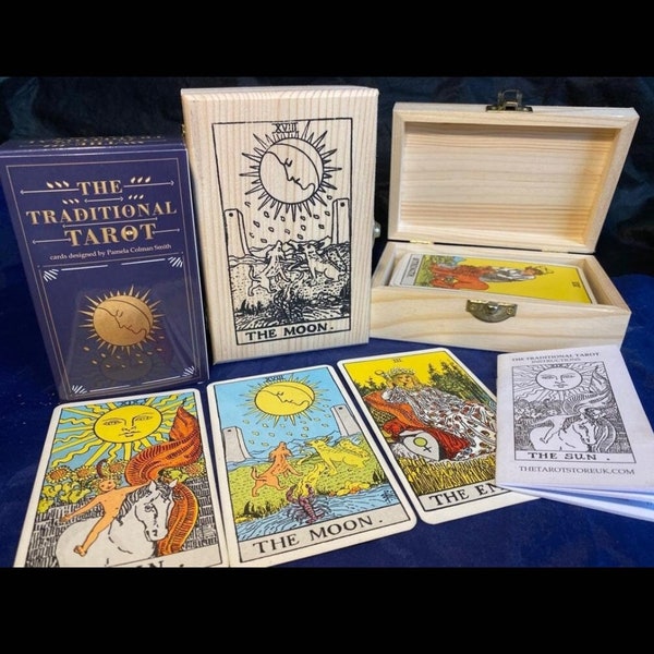 Jeu de cartes de tarot. Le coffret cadeau de cartes de tarot, 78 cartes + un sac de tarots avec un livre + une boîte artisanale, des cadeaux de créateur pour elle