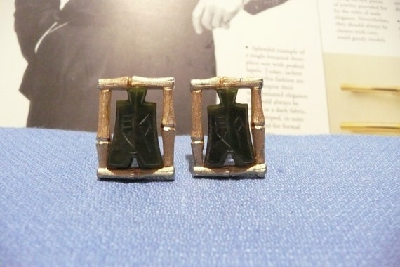 Vintage Asian Inspired cuff links. Bamboo setting… - image 1