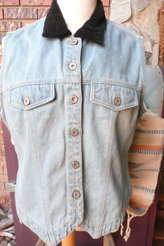 Vintage Bill Blass Denim Vest, Western style, velv