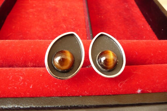 Tiger's Eye and Black cufflinks, stylish and mode… - image 1