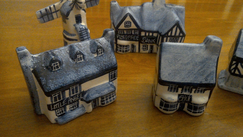 Gibson Camden Lock London Cottages Village Ceramic Hand-painted Pottery signed W.S