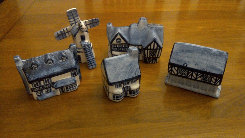 Gibson Camden Lock London Cottages Village Ceramic Hand-painted Pottery signed W.S