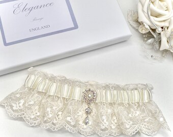 Ivory Wedding Garter, Butterfly Embroidered lace