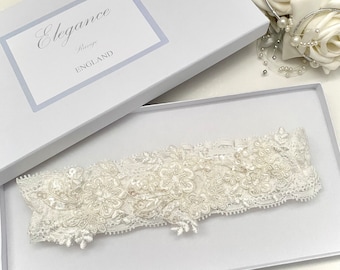 Wedding garter - Ivory, Beaded Alencon lace, Elasticated.