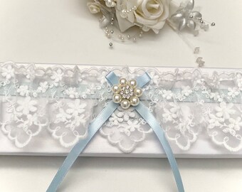 Wedding garter, Embroidered lace, Blue bow, Gift boxed