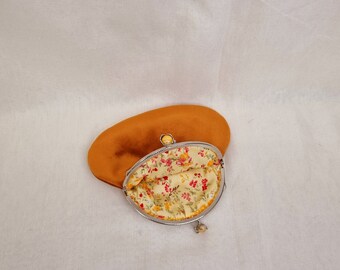 Orange Velvet Coin Purse/Kiss Clasp Coin Purse/Change Purse/Orange Frame Purse/Large Purse/Card Purse/Velvet frame Purse/Orange Coin Purse