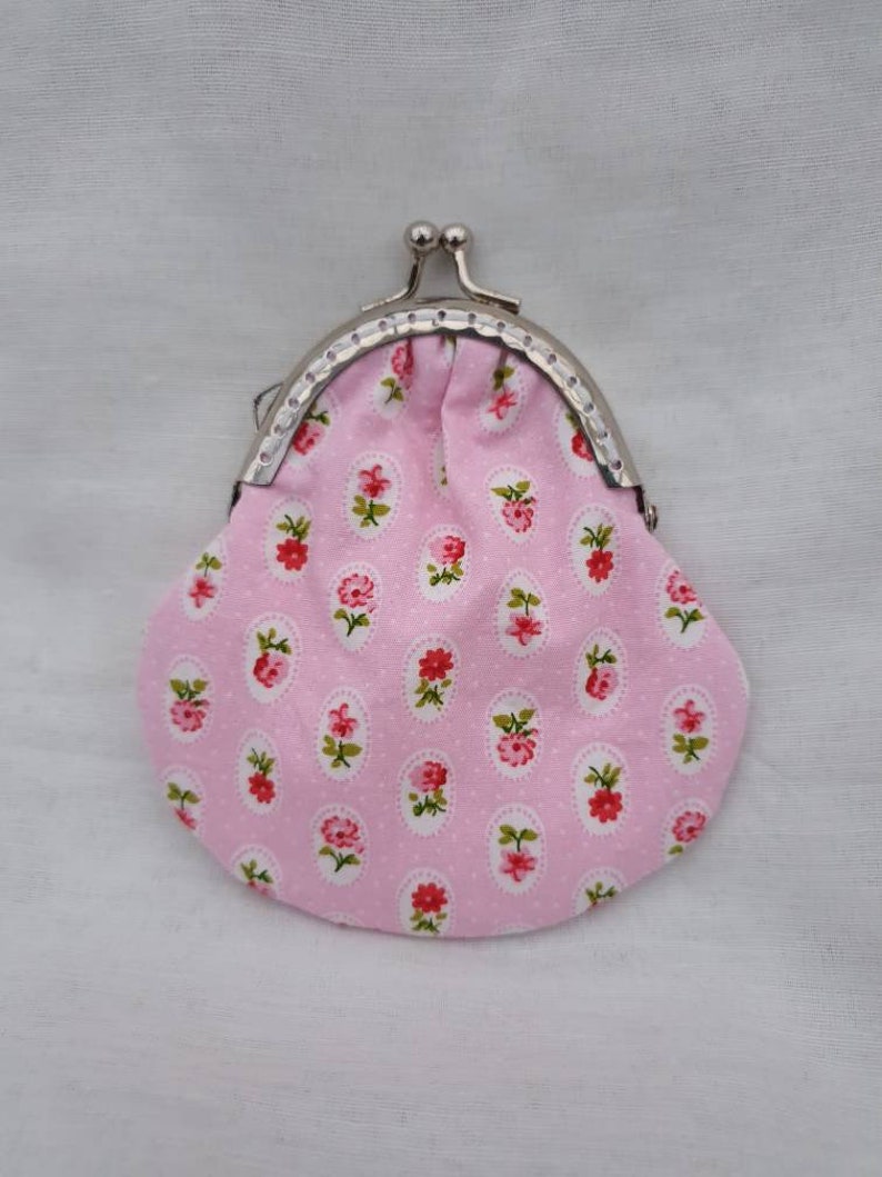Pink Floral Kiss Clasp PurseCoin PurseChange PurseLittle Pink Coin PurseMoney PurseKiss Lock Coin PursePink Floral and Bow Coin Purse.