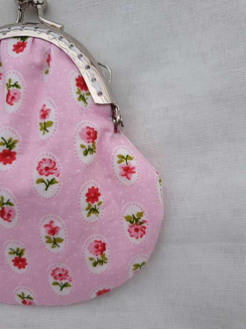 Pink Floral Kiss Clasp PurseCoin PurseChange PurseLittle Pink Coin PurseMoney PurseKiss Lock Coin PursePink Floral and Bow Coin Purse.