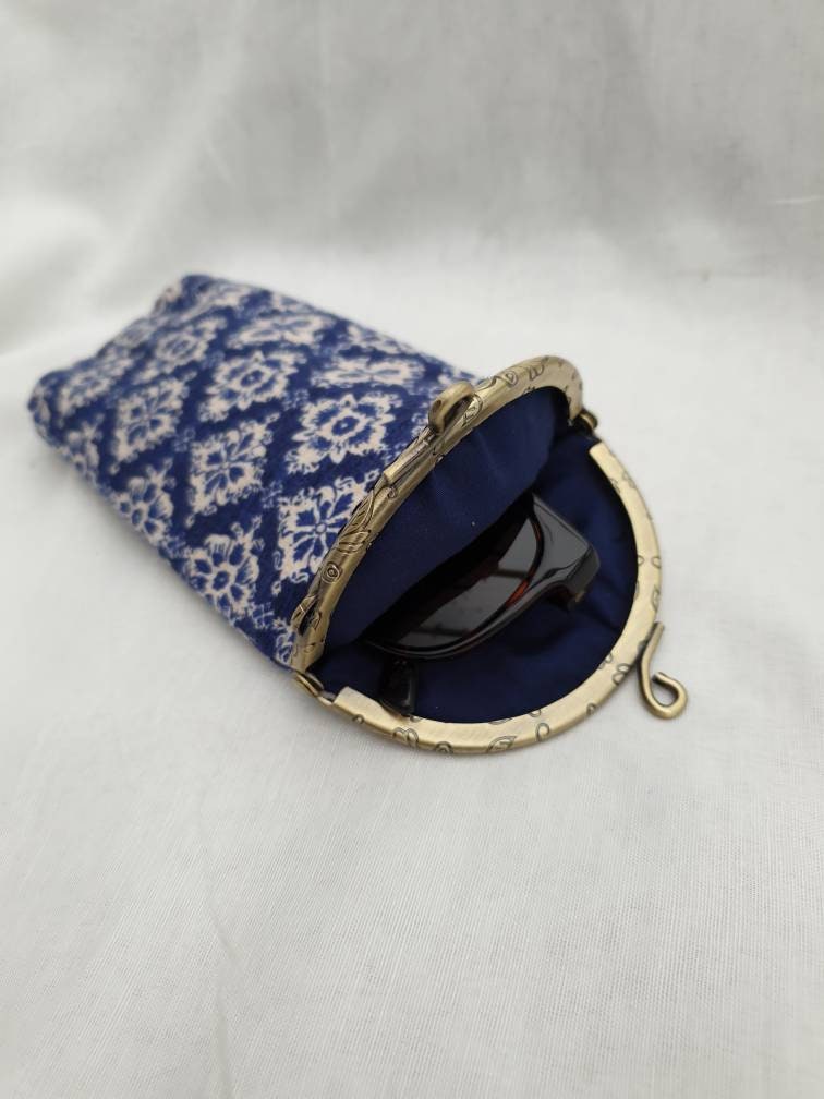 Blue Kiss Clasp Glasses Case/Sunglasses Case/Eye Wear Etsy