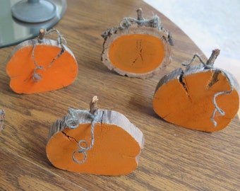 Small Wood Slice Pumpkins- Free Shipping in the USA