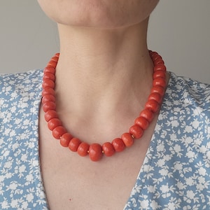 Chunky Coral Necklace, Big Round Coral Beads, Gemstone Necklace, Orange Coral, Vintage Jewelry Style, Beaded Necklace, Ukrainian Jewellery