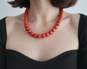 Minimalist Coral Necklace, Orange Coral Jewellery, Round Coral Beads, Bohemian Style, Ukrainian Necklace, Big Corals Beads, Ethnic Style