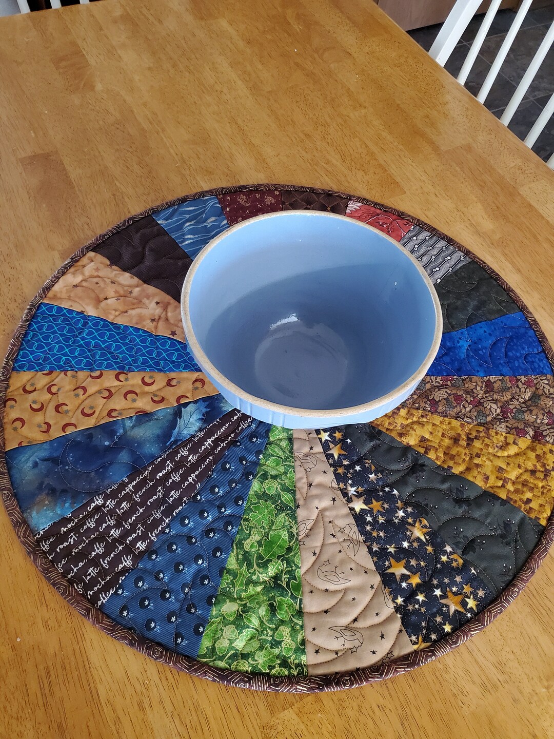 22 Round Quilted Table Topper, Handmade Etsy