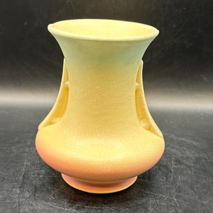 Small Hull Pottery Ombre Vase