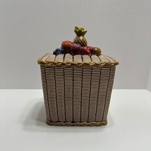 Tilso Japan basket weave cookie jar with fruit