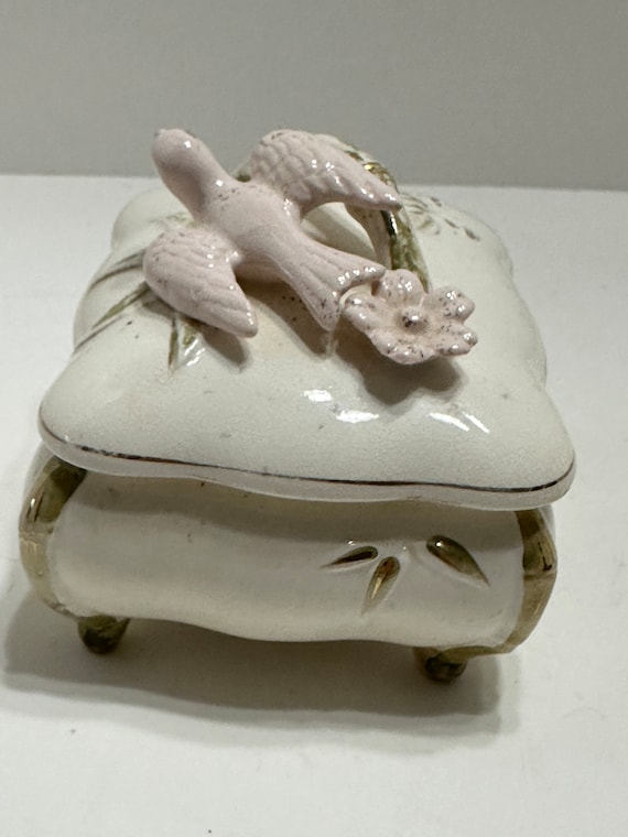Vintage ceramic trinket box white with gold and p… - image 5