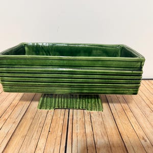 American Bisque Green rectangle planter