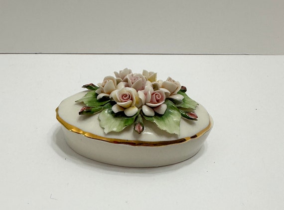 Lovely trinket box Capodimonte made in Italy - image 1