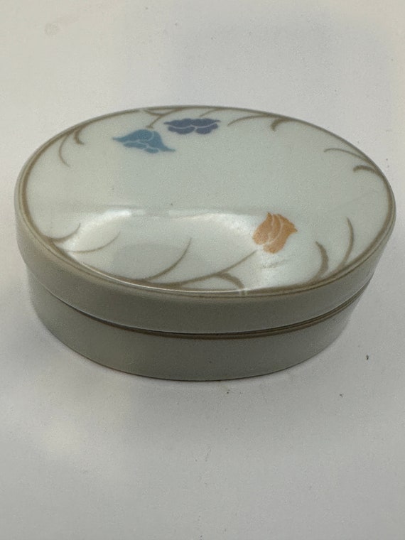 Assorted trinket boxes your choice - image 9