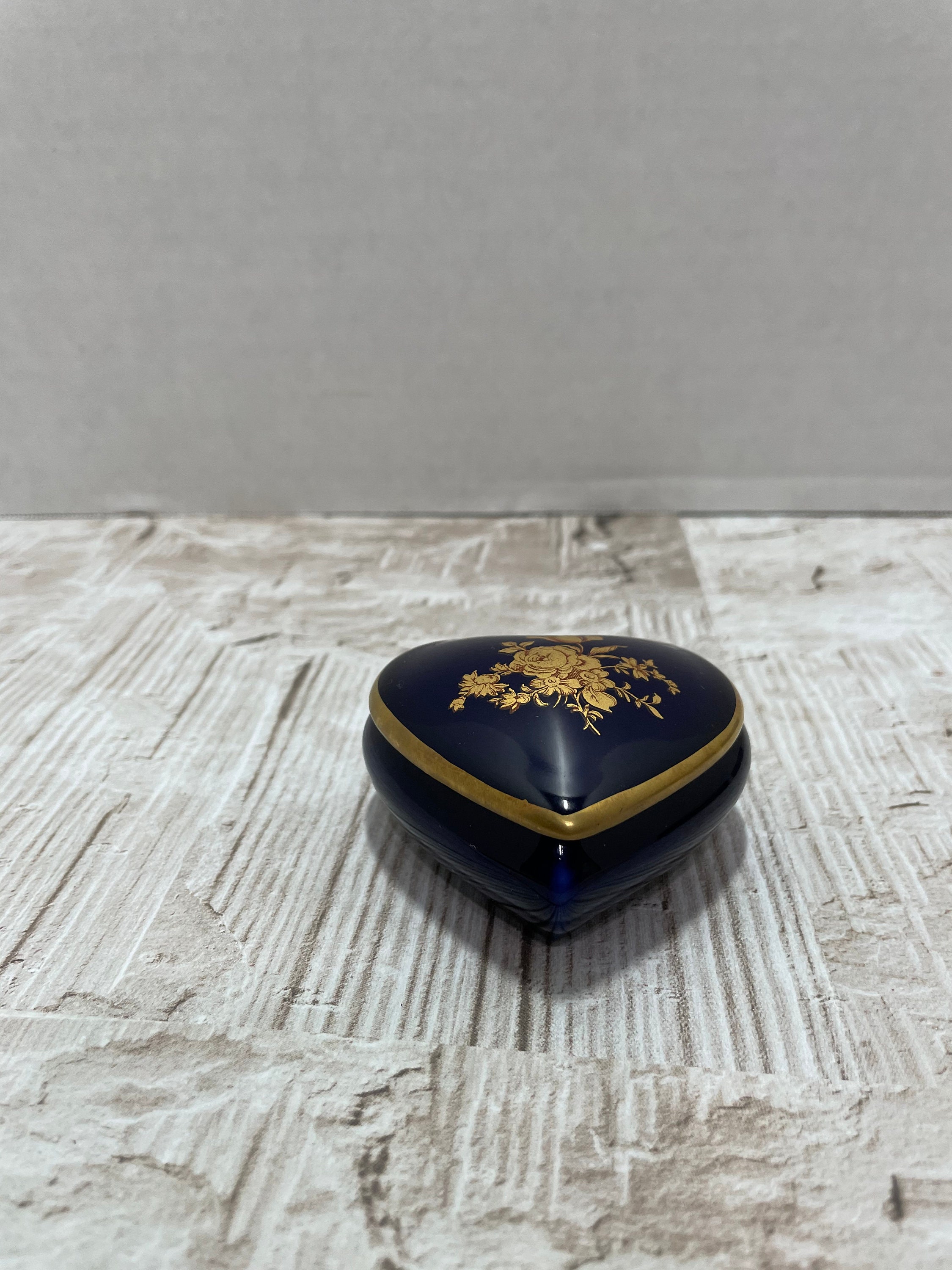 rochard limoges france trinket box rochard limoges france trinket box