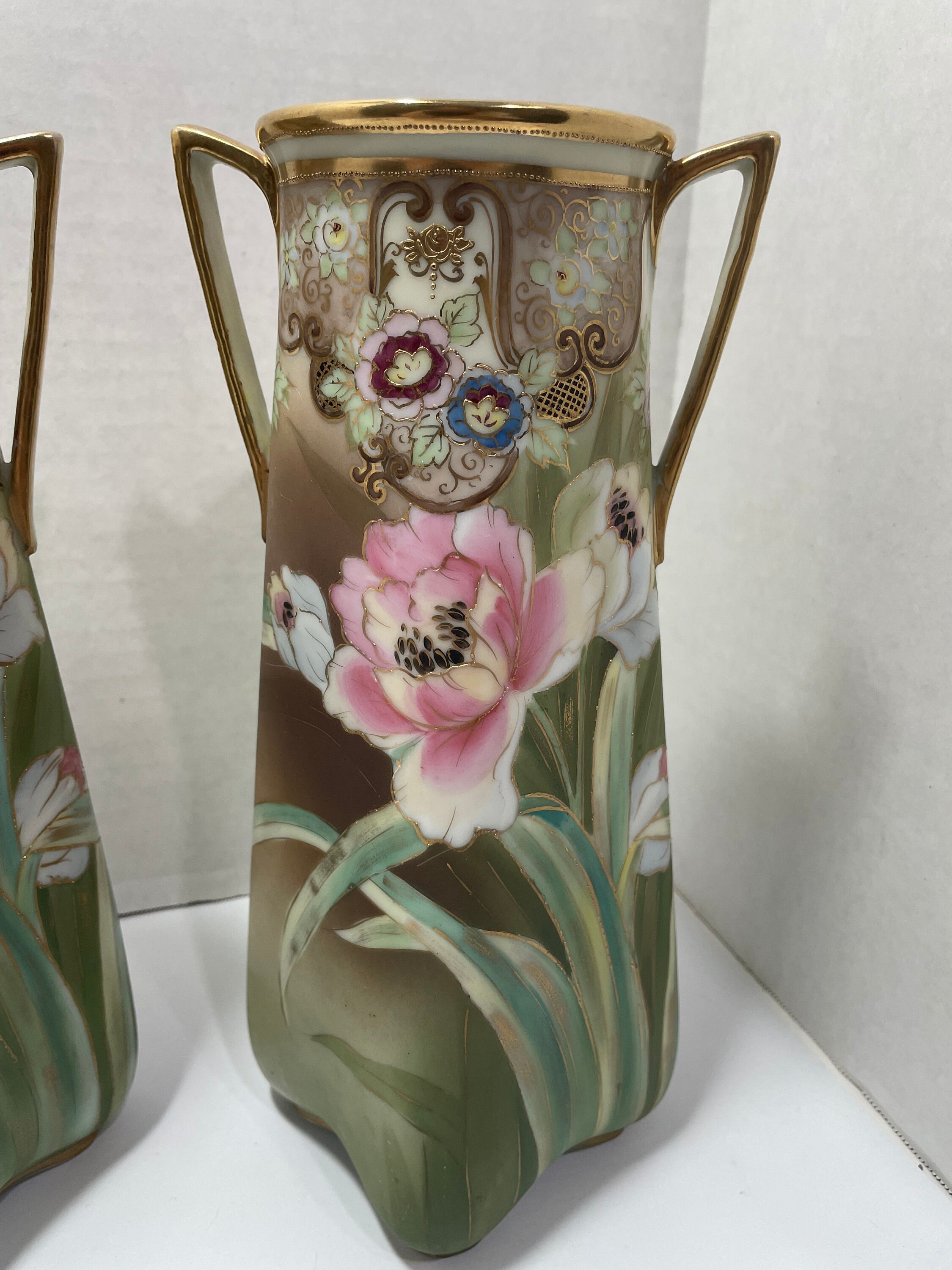 Hand Painted Nippon 2 Handles Vases Moriage Gold Trim Wreath Etsy