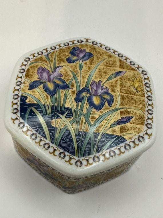 Assorted trinket boxes your choice - image 8