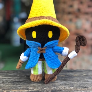 Fantasy Magician Crochet Pattern, Video Game Amigurumi, Tutorial PDF File by Chonkarumi
