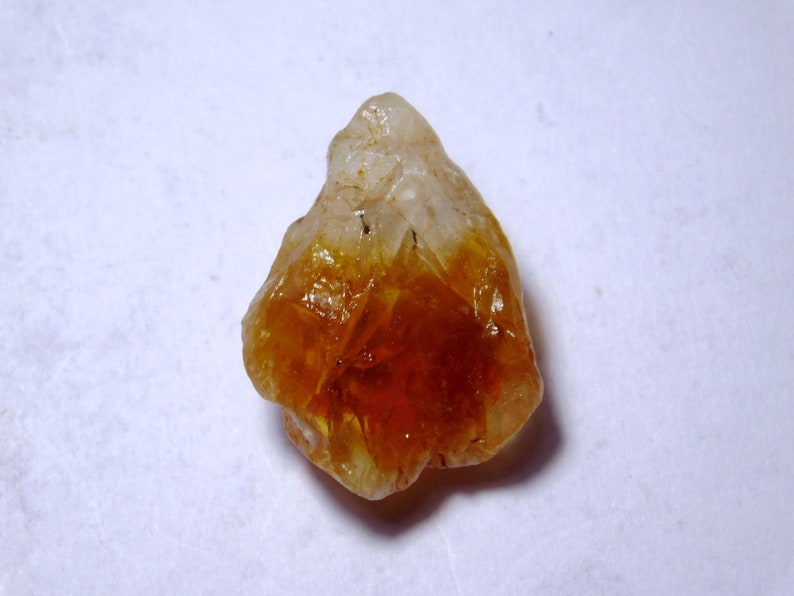 Quality Natural Yellow Citrine quartz Loose gemstone Rough Well Quality Citrine quartz gemstone Rough Citrine for Pendant 29Cts R-6561 High