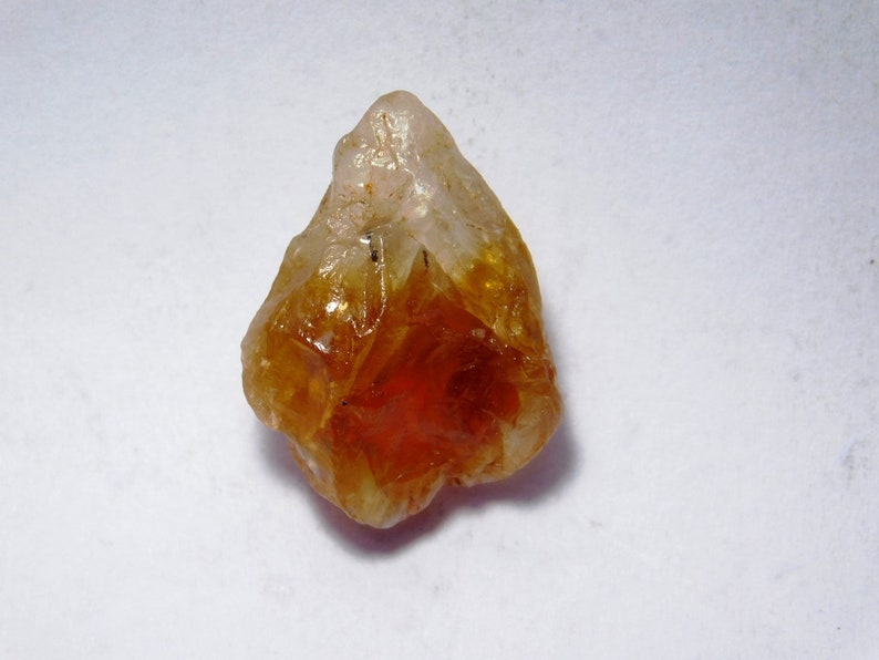 Quality Natural Yellow Citrine quartz Loose gemstone Rough Well Quality Citrine quartz gemstone Rough Citrine for Pendant 29Cts R-6561 High