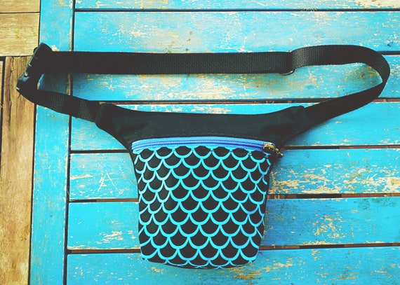 Bag with 100% handmade Flake Print.1 Pocket. HipBag Custom Waist Size