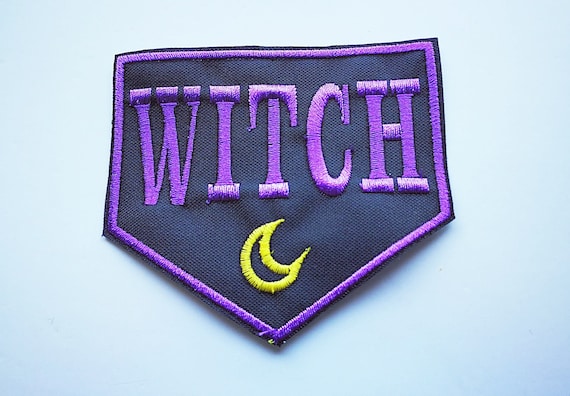 Embroidered patches in Witch's thread feminist hag 9cm approximately
