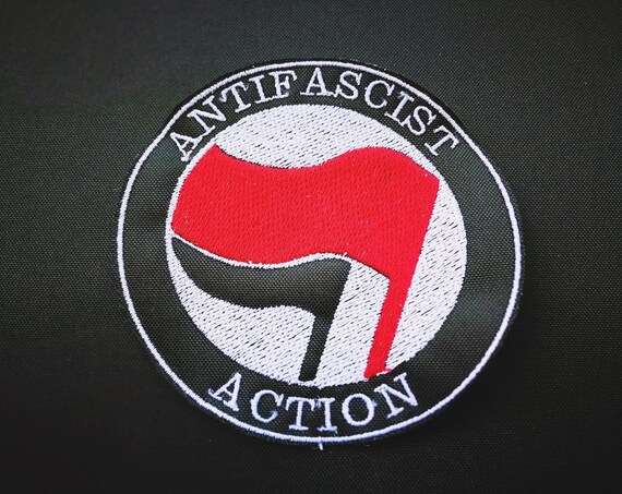 Embroidered patches in yarn symbol Antifascist action size 10 cm CHOOSE language German or English