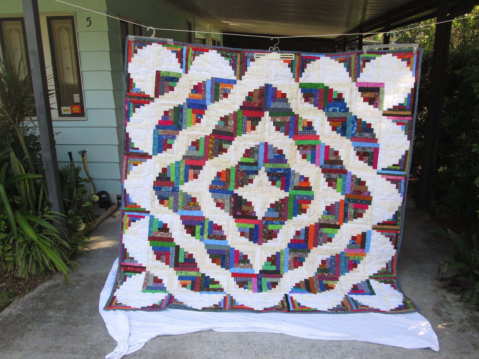 Curvey Cabins 84 x 81 King Sized Log Cabin Etsy