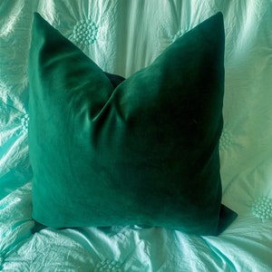 velvet green pillow cover - Christmas green Velvet pillow cover - Emerald Green pillow -velvet pillow cover-velvet cushionHome Decor