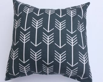 Gray pillow cover, Baby Nursery Arrows throw pillow, kids room, Toss pillow Farmhouse decor, Gray Travel  pillow, Grey arrow print pillow