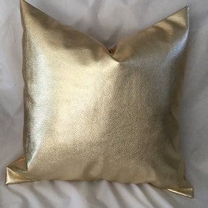 Gold faux leather pillow covers, Metallic faux leather cushion,Gold decorative pillow for couch, Gold throw pillow,faux leather pillow cover